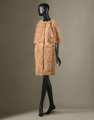 CAPED FUR COAT - Furs - Dolce&Gabbana - Winter 2014 CAPED FUR COAT - Furs - Dolce&Gabbana - Winter 2014