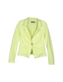 CLOSED - Blazer