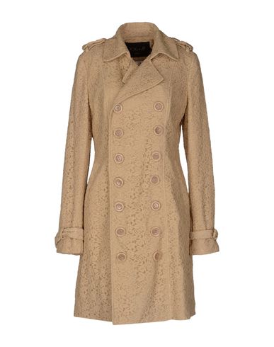 ZOOM POEMS - Coat