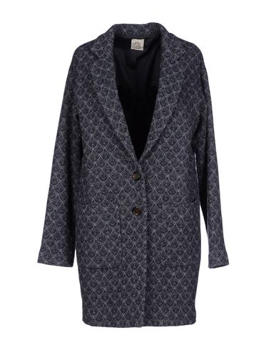 ZOOM ATTIC AND BARN - Blazer