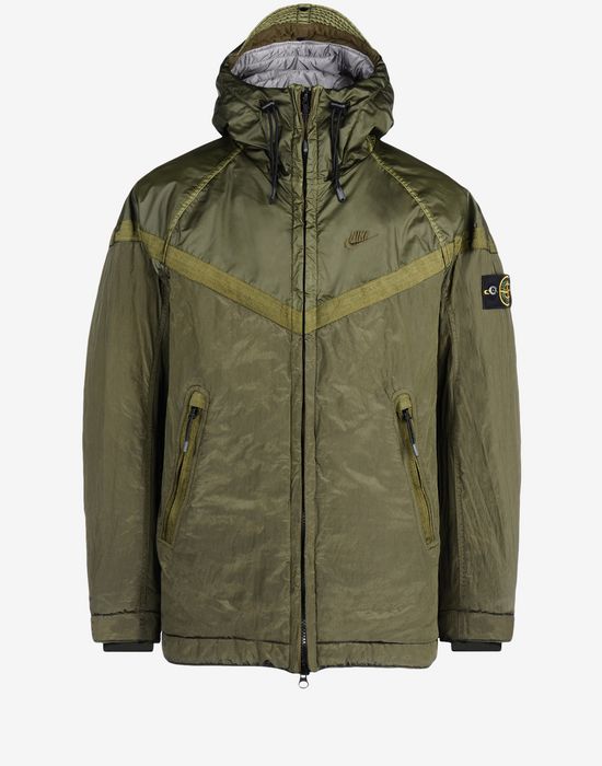 nikelab x stone island windrunner