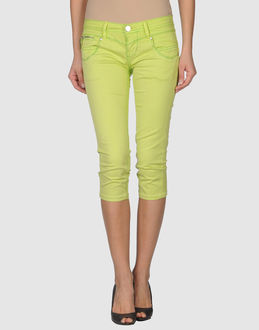 Fracomina Denim Capris - Item 42176280