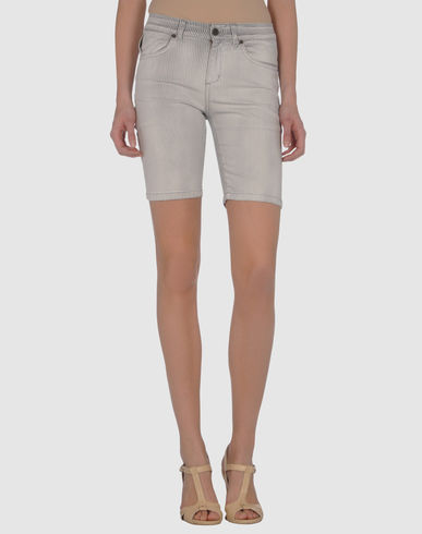 ZOOM SUPERFINE - Denim bermudas