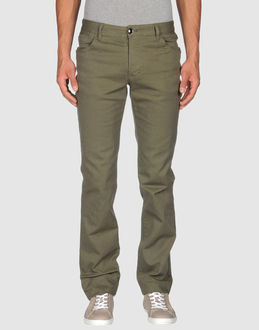 RODA - JEANS - Pantaloni jeans - su YOOX.COM
