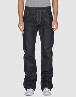 SIXTY - JEANS - Pantaloni jeans - su YOOX.COM