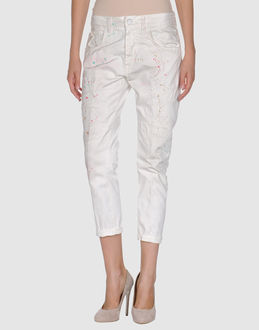 (+) PEOPLE DENIM Denim capris WOMEN on YOOX.COM