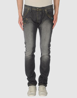 MAMUUT - JEANS - Pantaloni jeans - su YOOX.COM