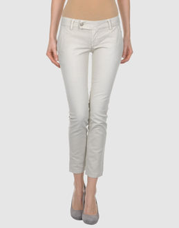 Two Women In The World - Pantalons - Pantalons corsaires