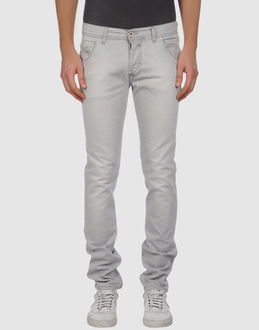 BRIAN DALES - JEANS - Pantaloni jeans - su YOOX.COM