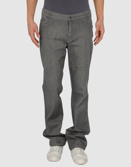 BURBERRY - JEANS - Pantaloni jeans - su YOOX.COM