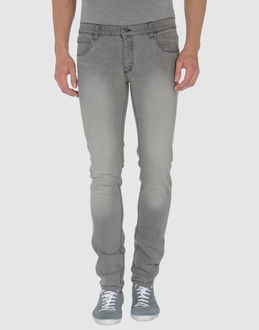 CHEAP MONDAY - JEANS - Pantaloni jeans - su YOOX.COM
