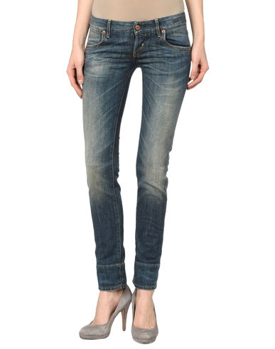 ZOOM TWO WOMEN IN THE WORLD - Pantaloni jeans