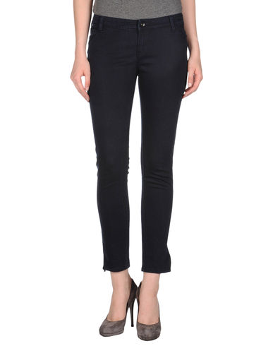 ZOOM ARMANI JEANS - Denim capris