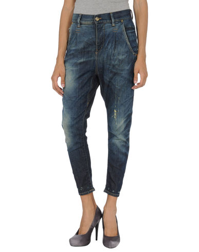 ZOOM MET CHINO & FRIENDS - Denim capris