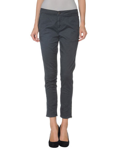 ZOOM CALVIN KLEIN JEANS - Denim capris