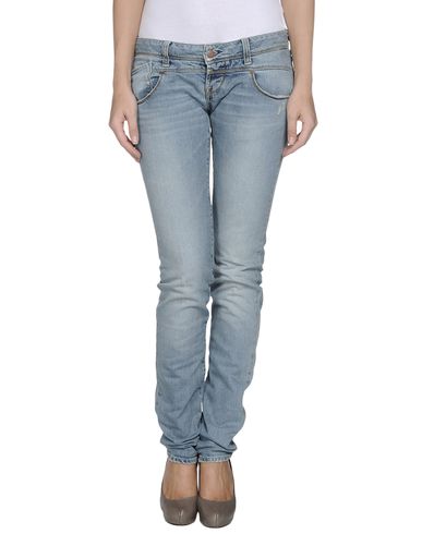 ZOOM TWO WOMEN IN THE WORLD - Denim pants