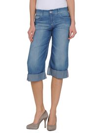 LOVE MOSCHINO - Denim capris
