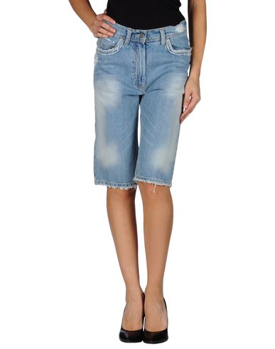 ZOOM BURBERRY BRIT - Denim bermudas