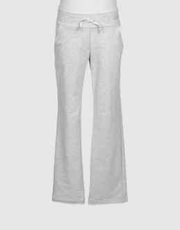 DKNY - SWEATSHIRTS - Fleece-Hosen - bei YOOX.COM