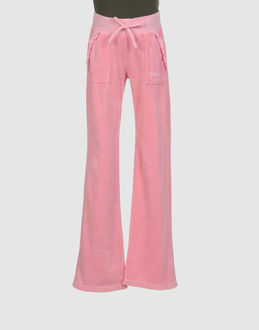 JUICY COUTURE - SWEATSHIRTS - Fleece-Hosen - bei YOOX.COM