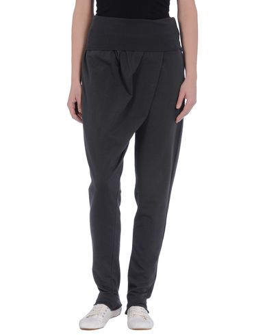 ZOOM BEYOND BLAYDE - Sweatpants
