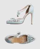 VALENTINO GARAVANI - Closed-toe slip-ons 