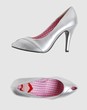 BI 4 - Closed-toe slip-ons