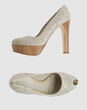 ALEXANDER MCQUEEN - Closed-toe slip-ons