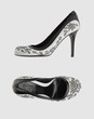 ALEXANDER MCQUEEN - Closed-toe slip-ons