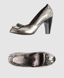 APEPAZZA - Closed-toe slip-ons 