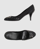 CHRISTIAN DIOR - Closed-toe slip-ons 