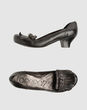 APEPAZZA - Closed-toe slip-ons 