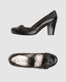 APEPAZZA - Closed-toe slip-ons 