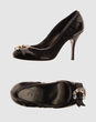 EXTE - Closed-toe slip-ons 