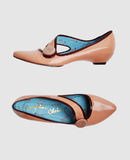 IRREGULAR CHOICE - パンプス