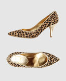 D&G - Closed-toe slip-ons