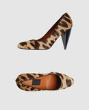 LANVIN - Closed-toe slip-ons 