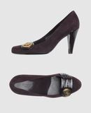 GUCCI - Closed-toe slip-ons 
