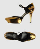 GUCCI - Closed-toe slip-ons 