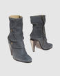 COLLECTION PRIVEE? - true