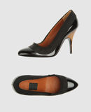 LANVIN - Closed-toe slip-ons 