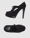 STUART WEITZMAN - Stringate