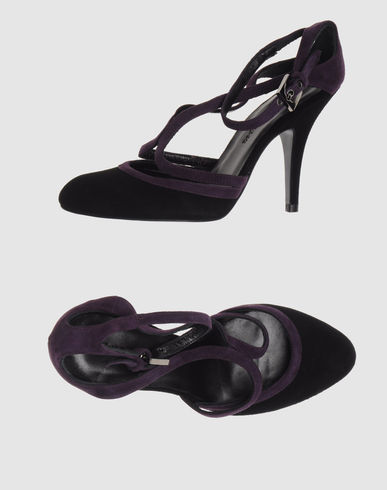 ZOOM JUAN ANTONIO LOPEZ - Closed-toe slip-ons