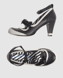 IRREGULAR CHOICE - パンプス