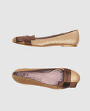 POETIC LICENCE - Ballerine