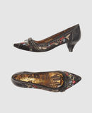 IRREGULAR CHOICE - パンプス