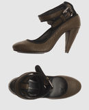 C'N'C' COSTUME NATIONAL - Closed-toe slip-ons 
