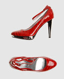 VERSUS - Platform pumps