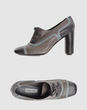 MARC JACOBS - true