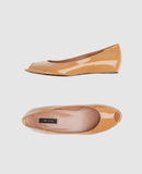 MARC JACOBS - Pumps with open toe